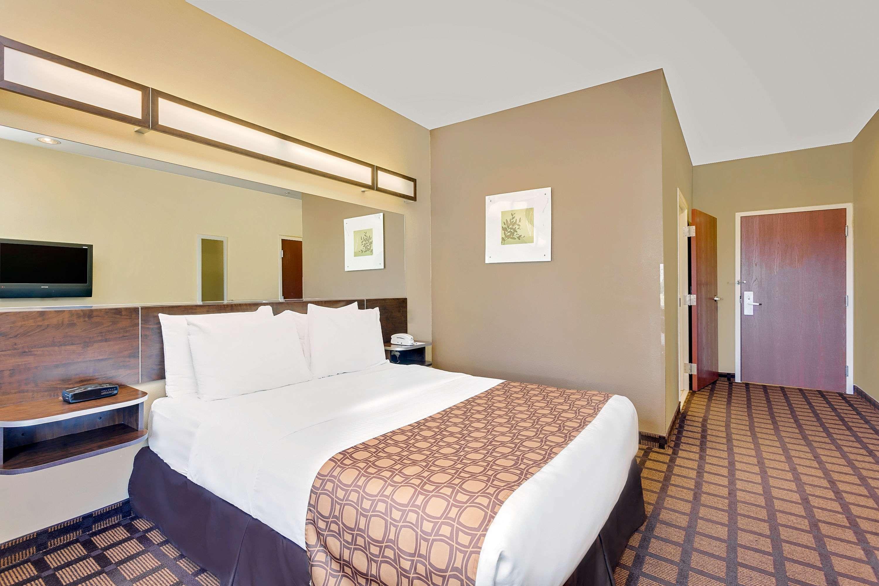 Hotel Microtel By Wyndham National Fairground Area I-75